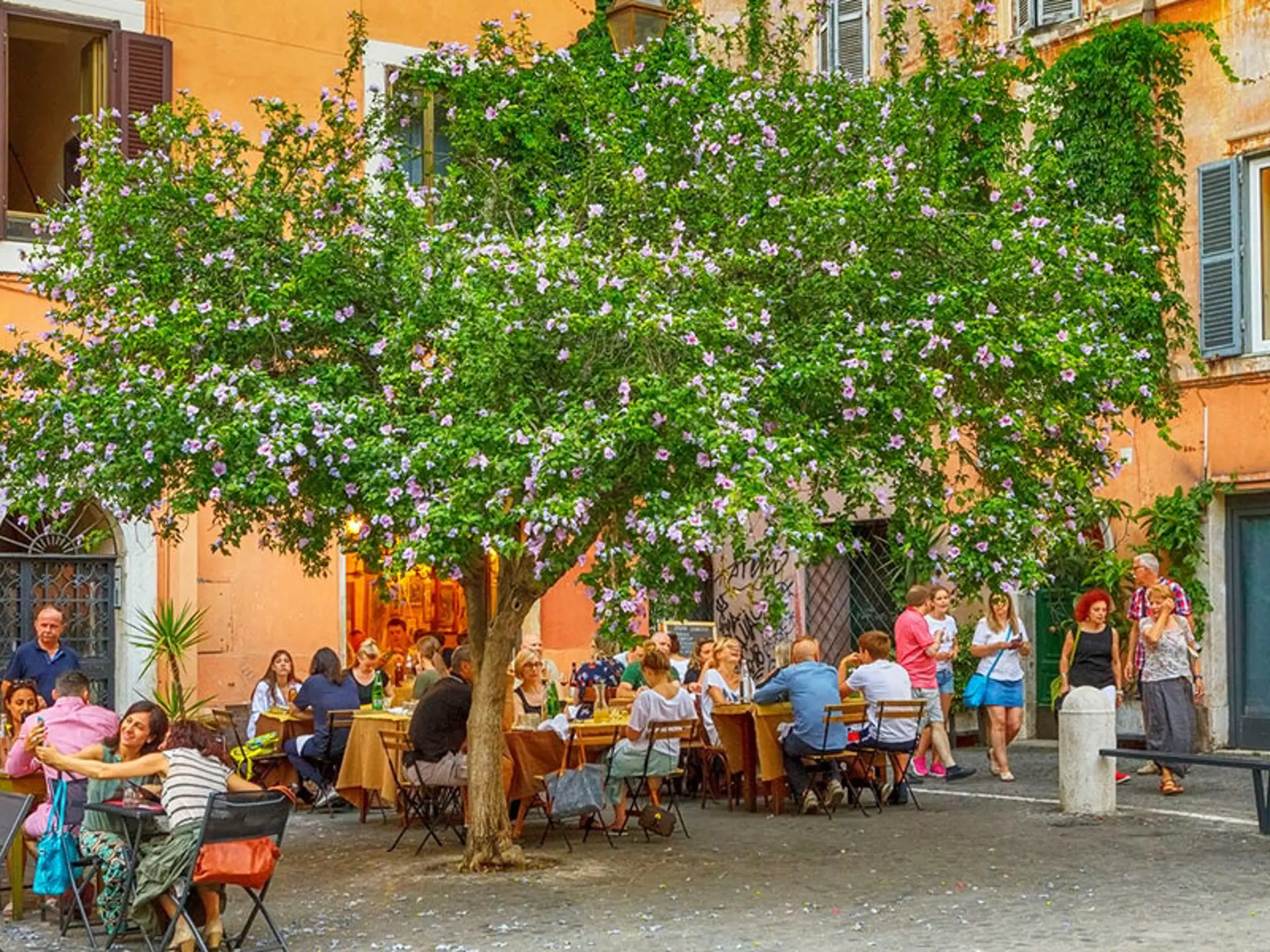 Trastevere är ett bra ställe för en lunch efter en rundtur i Vatikanen